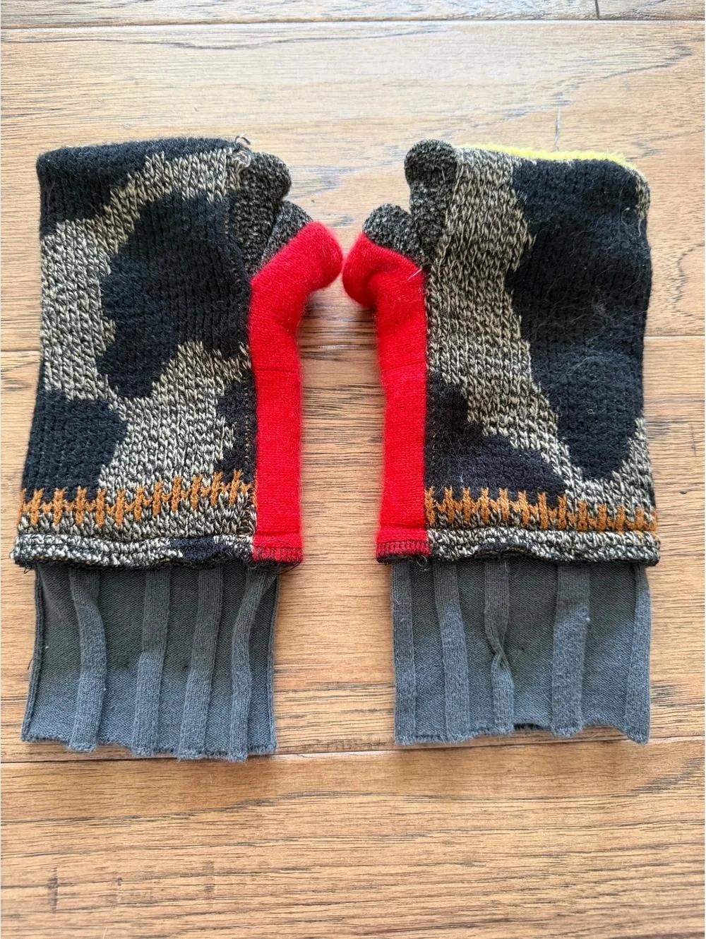 Handmade Fingerless Gloves with Thumb Opening, Multicolor Knit and Fleece Lining